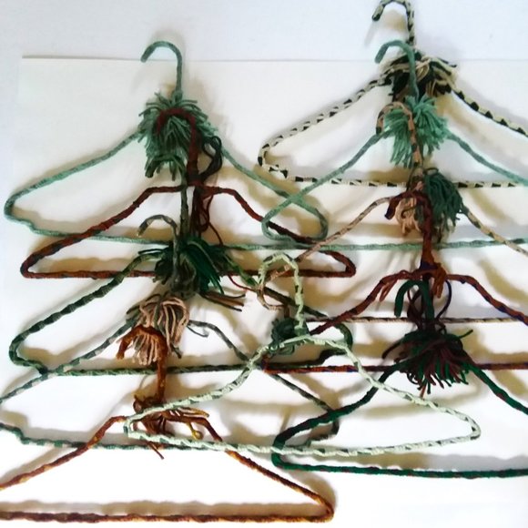 Crocheted Hangers 11 VTG 70s Pom Poms Handmade Metal Boho Retro Granny Knit - Picture 2 of 4